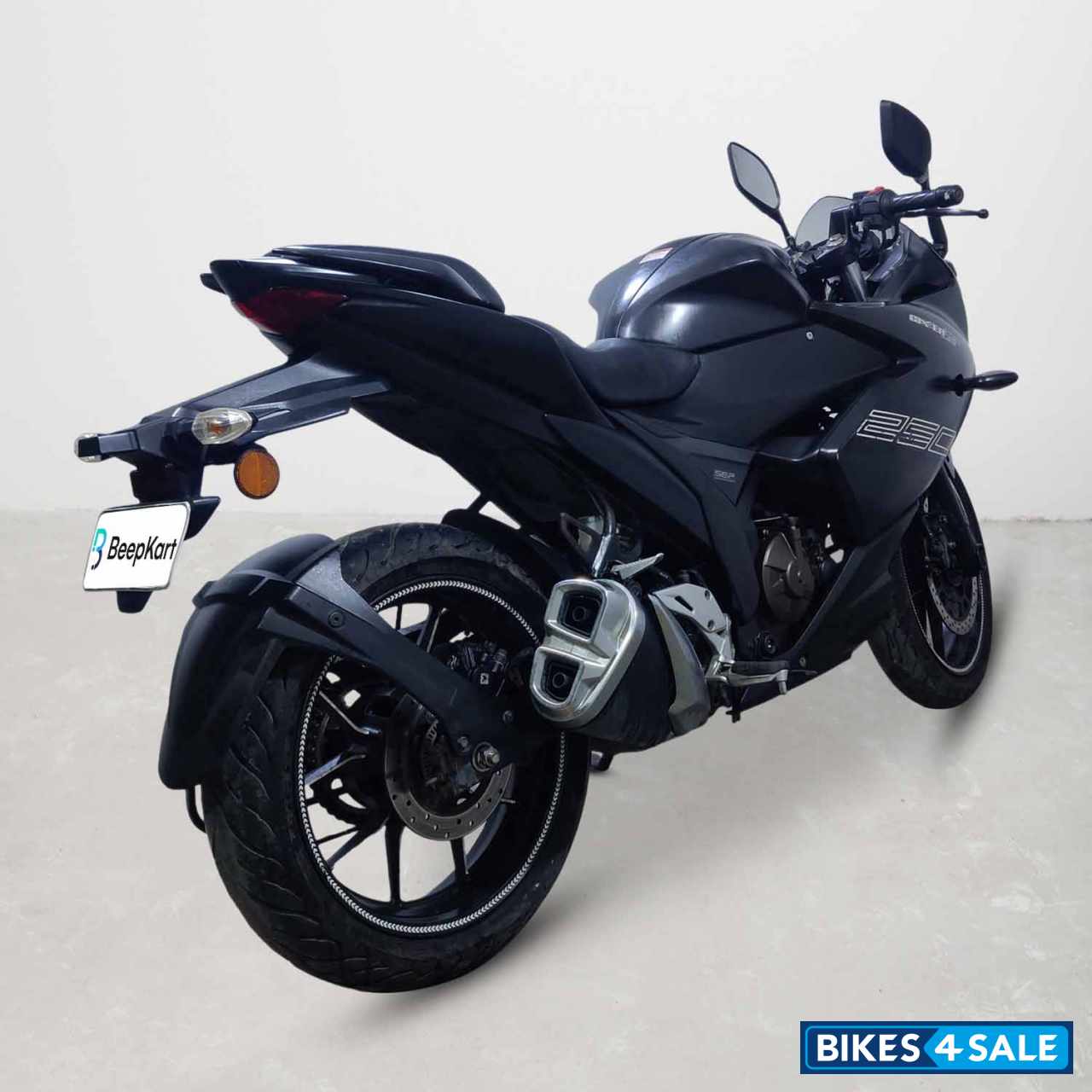 Suzuki Gixxer SF 250