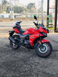 Hero Xtreme 200S BS6