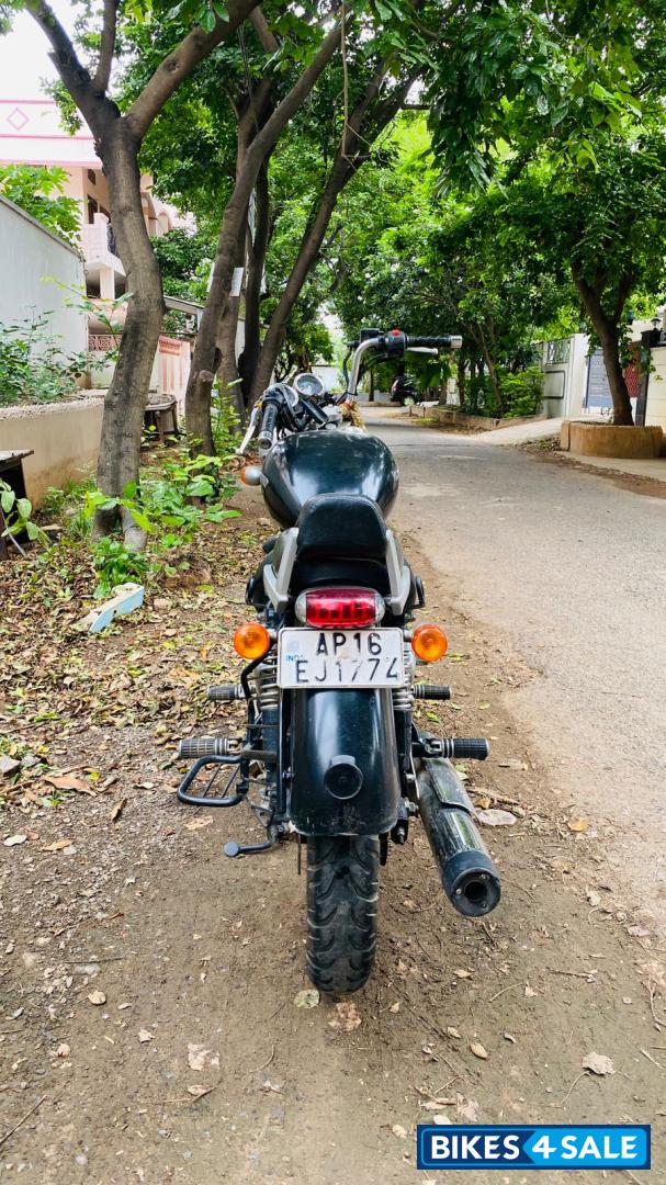 Royal Enfield Thunderbird 350