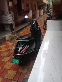Bajaj Chetak Premium