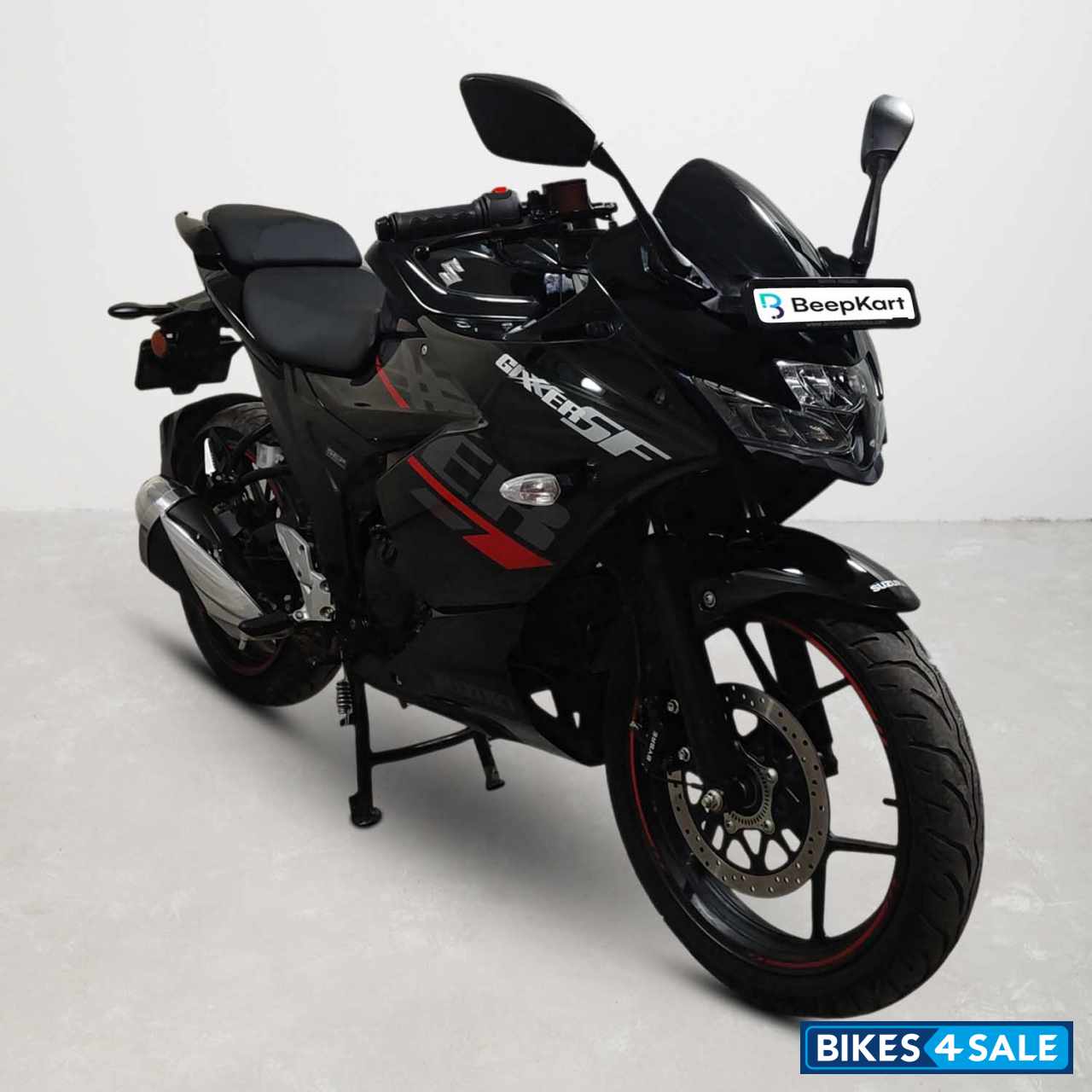 Suzuki Gixxer SF