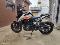 KTM Duke 390 BS6