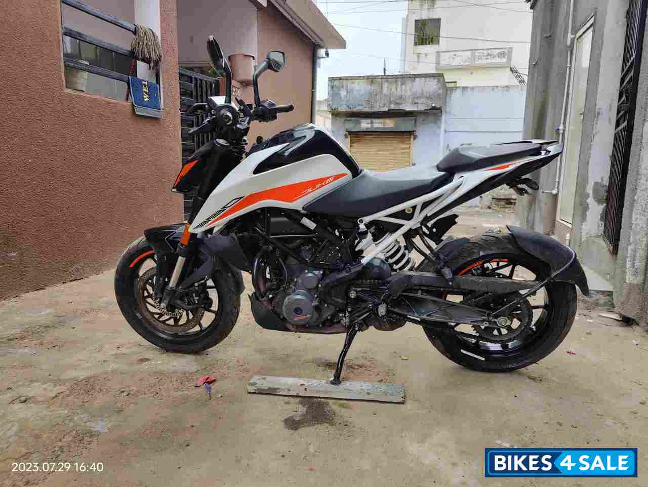 KTM Duke 390 BS6
