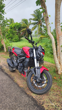 Bajaj Dominar 250