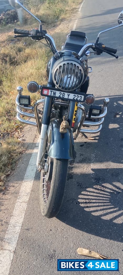 Royal Enfield Bullet 350