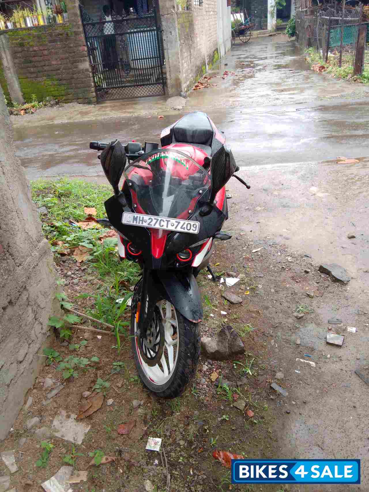 Bajaj Pulsar RS 200 BS6