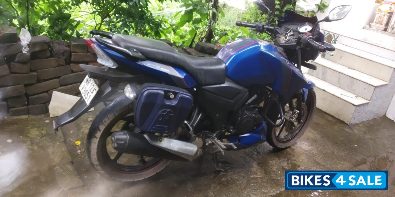 Blue TVS Apache RTR 160 Blue TVS Apache RTR 160