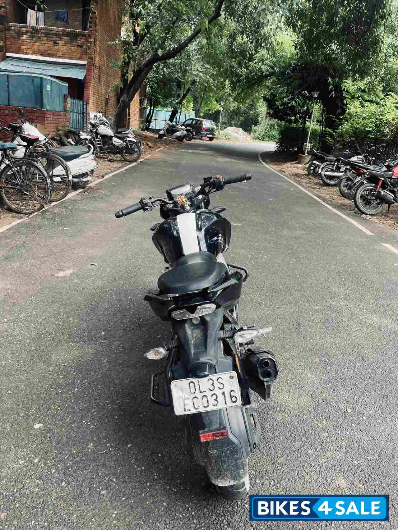 TVS Apache RTR 160 4V