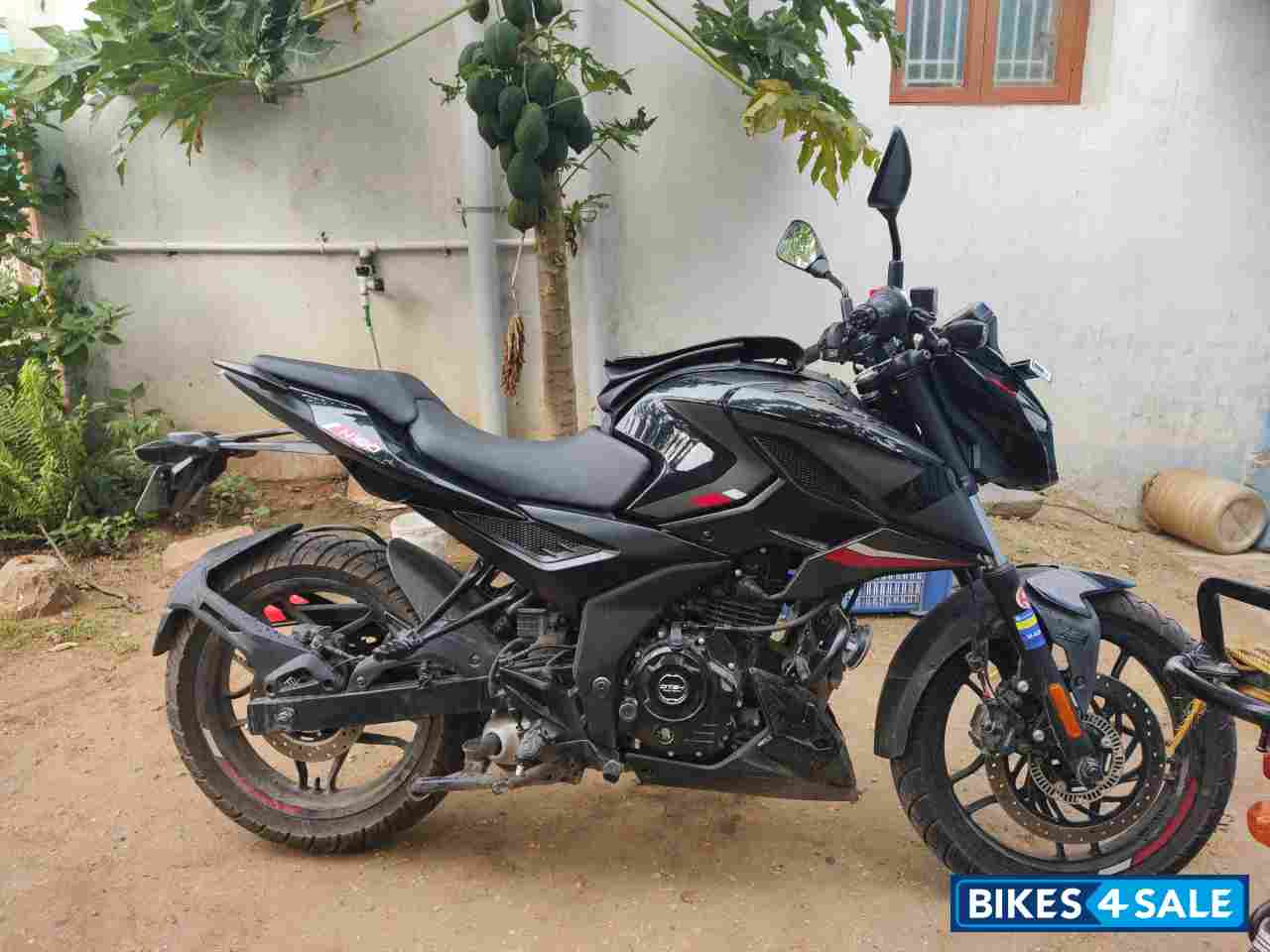 Bajaj Pulsar N160 Dual Channel ABS