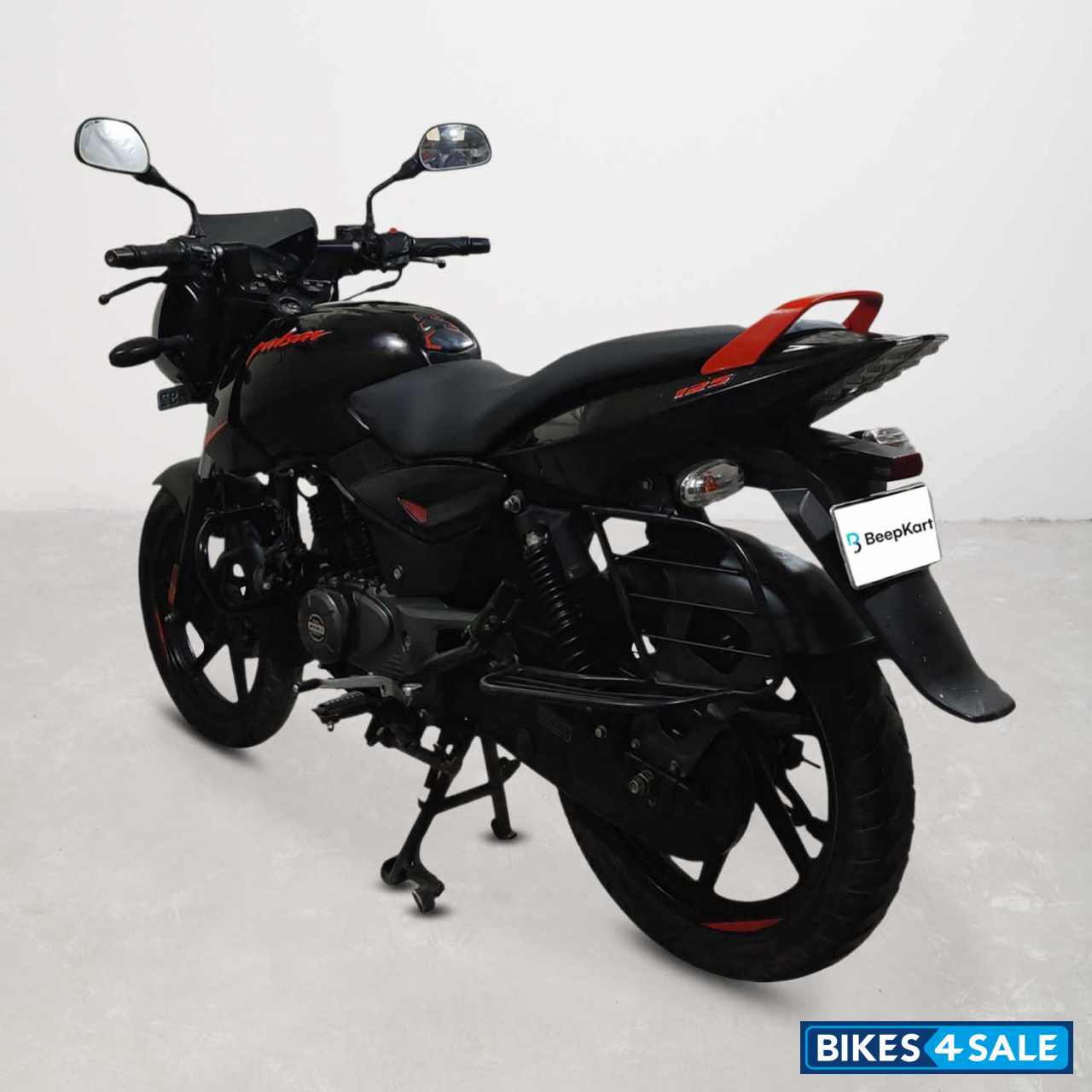 Bajaj Pulsar 125