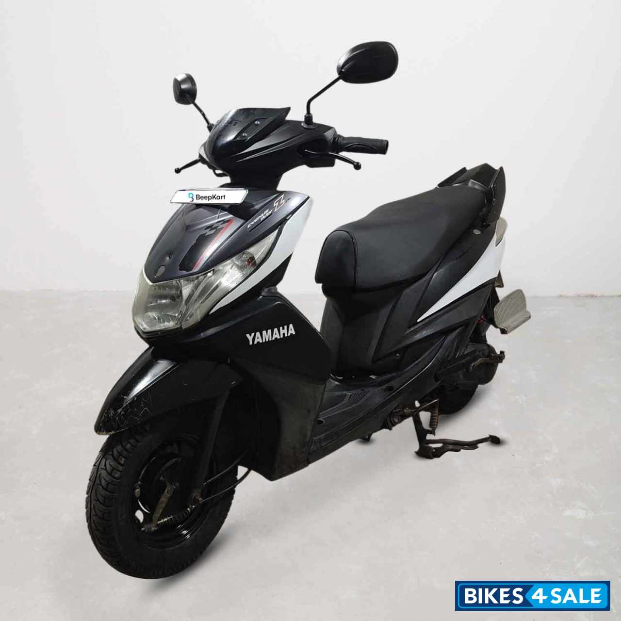 Yamaha Cygnus Ray ZR