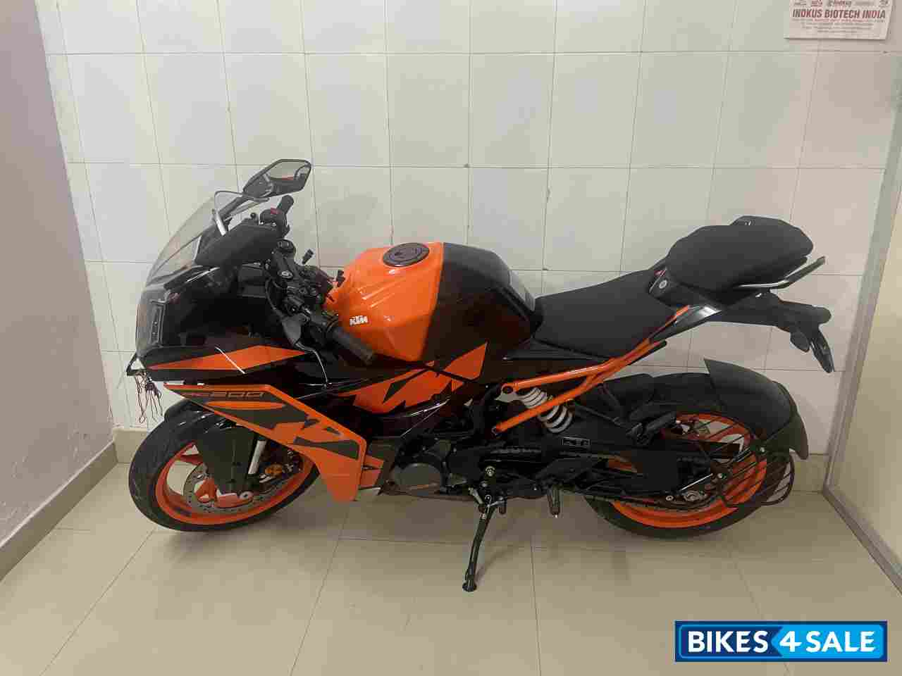 KTM Duke 200 ABS