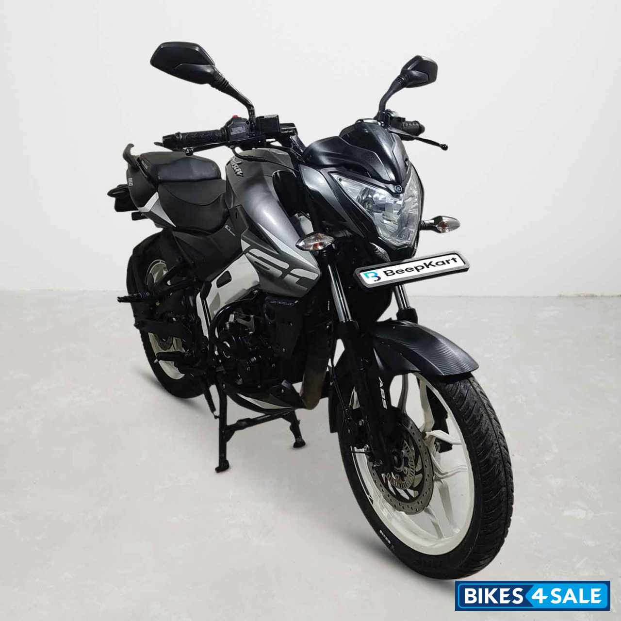 Bajaj Pulsar NS 160