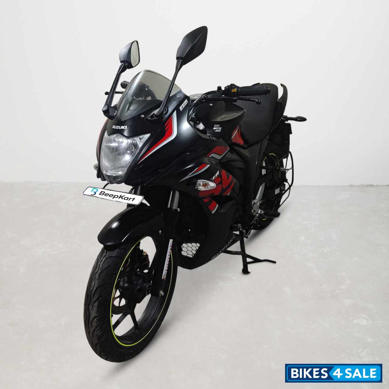 Suzuki Gixxer SF