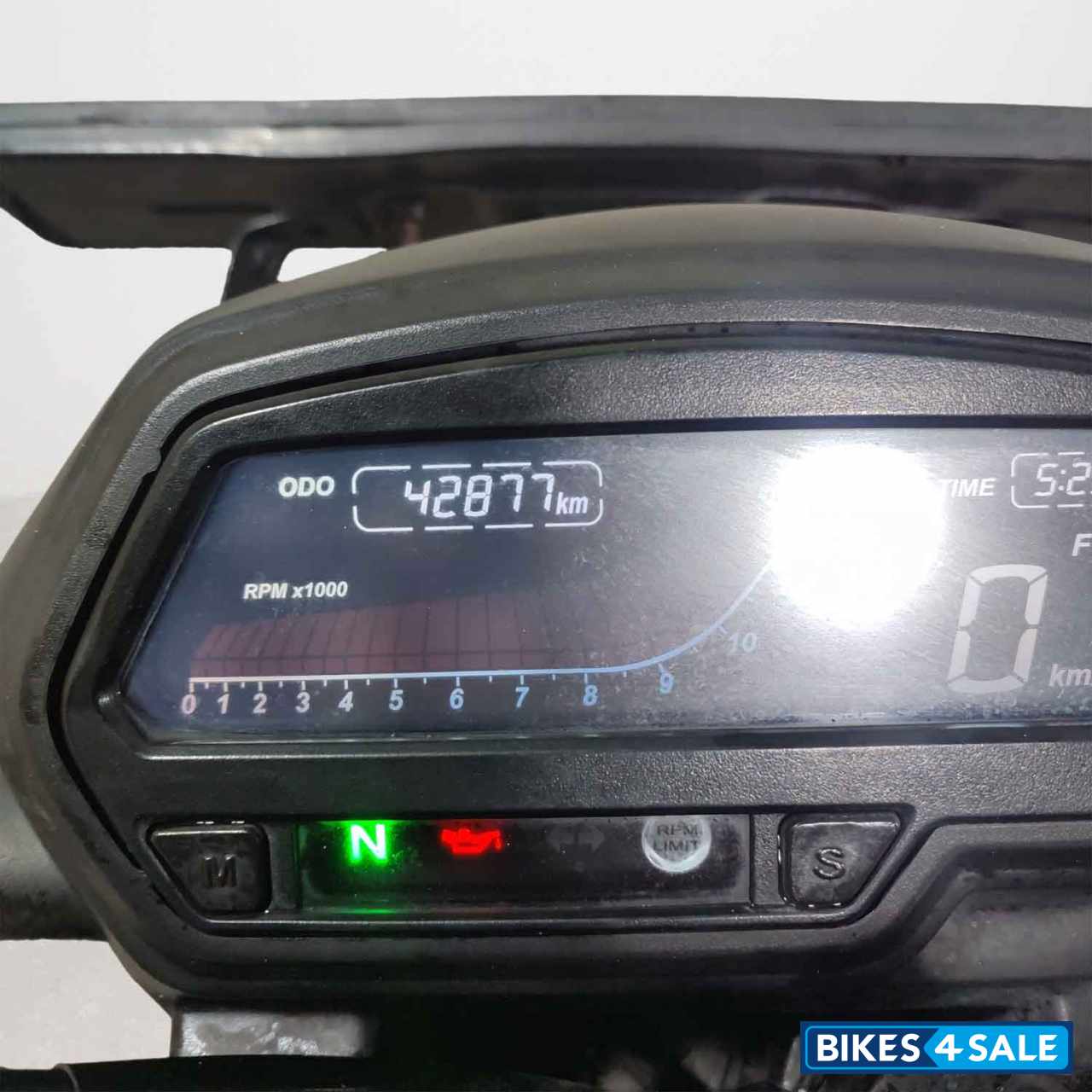 Bajaj Dominar 400