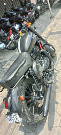 Jawa 42 Dual Channel ABS AllStar Black  Model