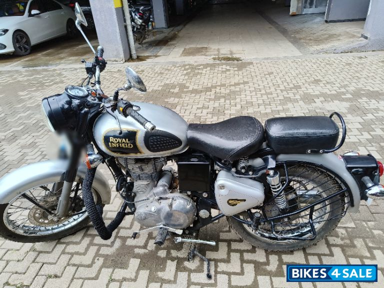 Royal Enfield Classic 350