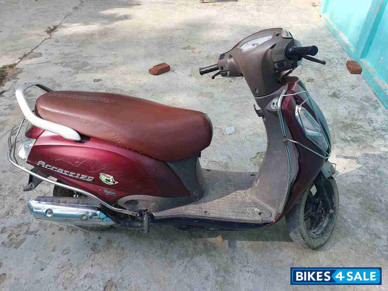 Mat Red Suzuki Access 125