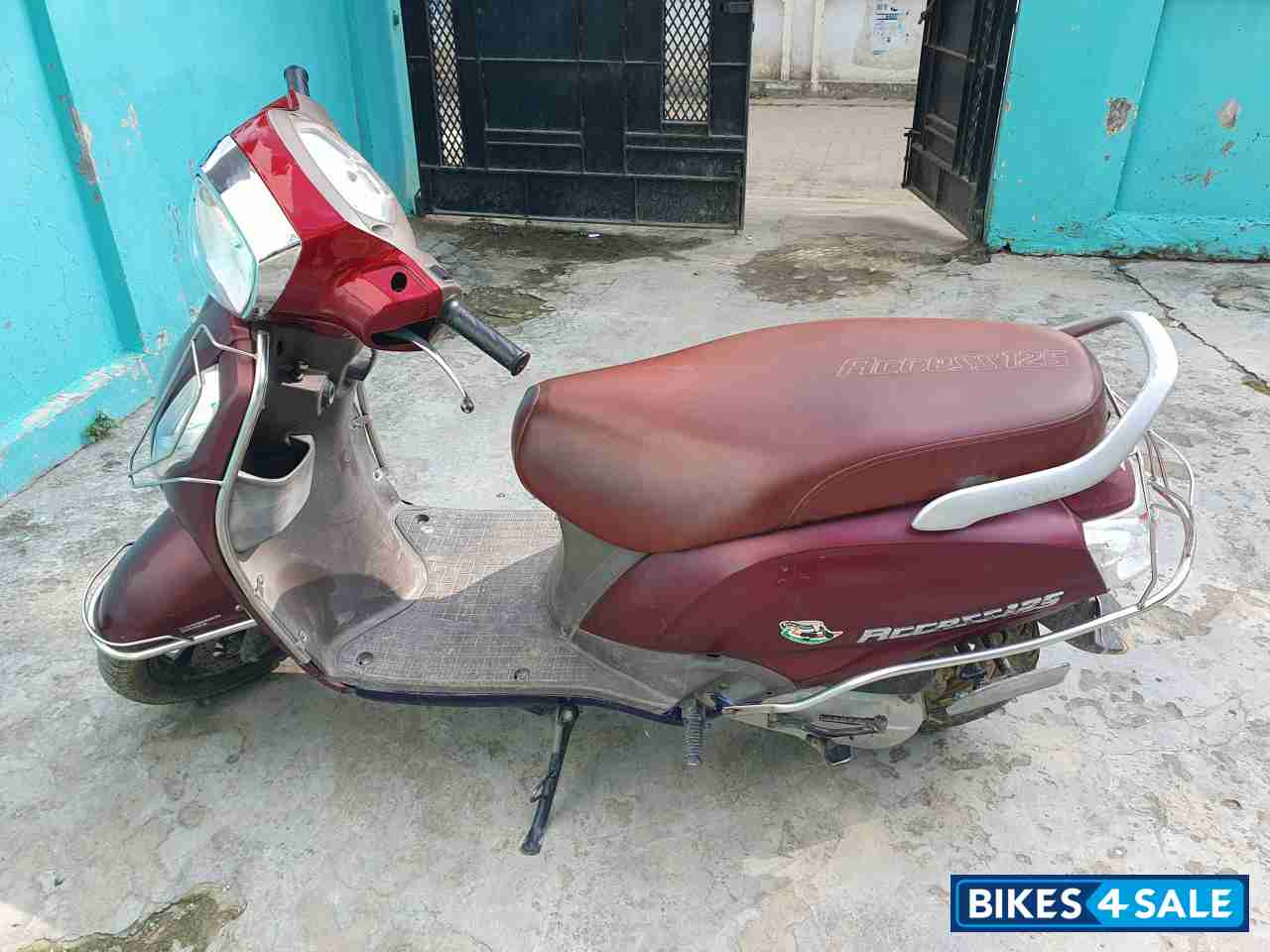 Mat Red Suzuki Access 125