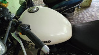 White Royal Enfield Thunderbird X 350
