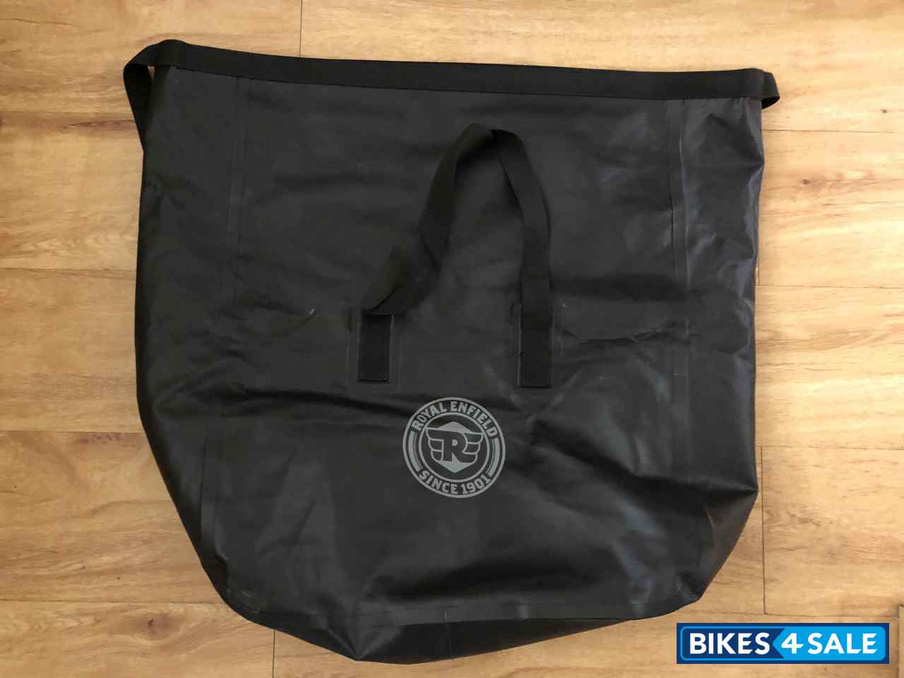 Granite Black Royal Enfield Himalayan BS VI