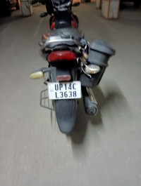 Black Mahindra Centuro Rockstar