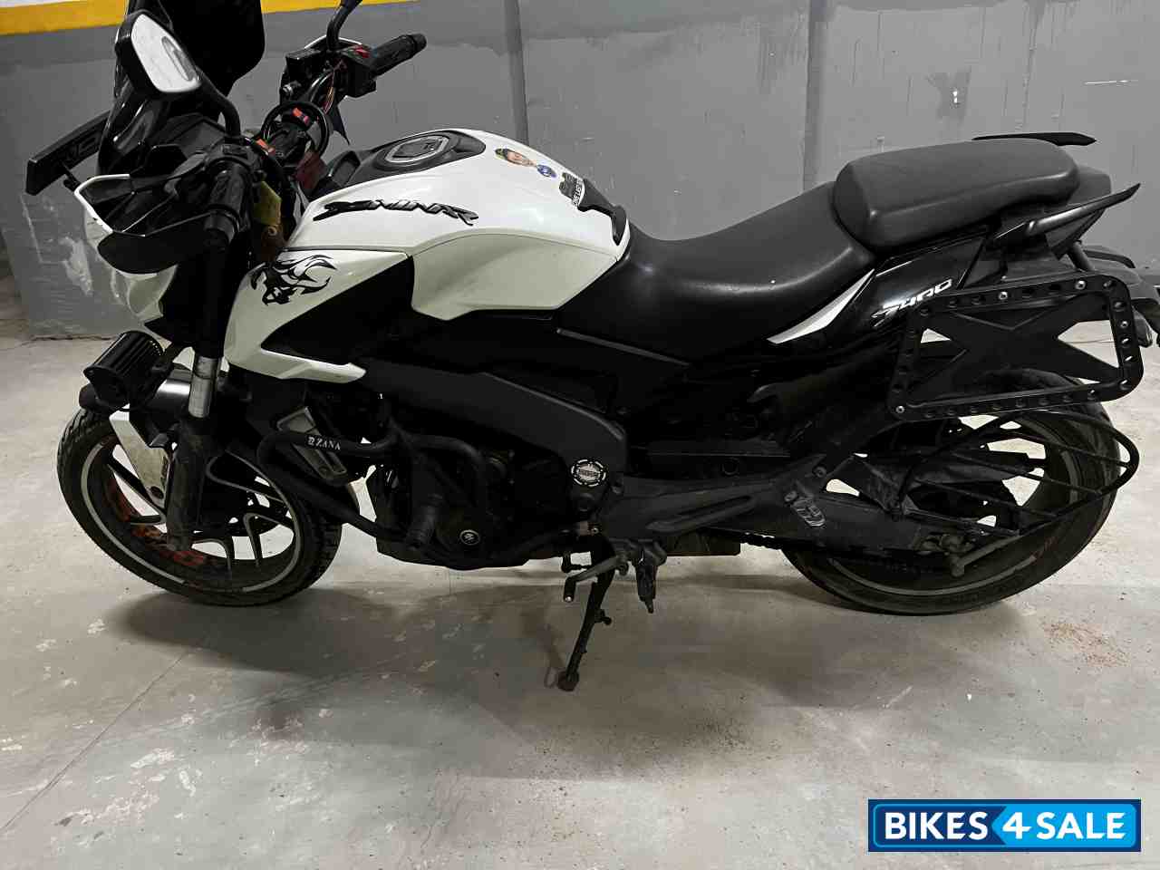 Bajaj Dominar 400 ABS BS6 Bajaj Dominar 400 ABS BS6