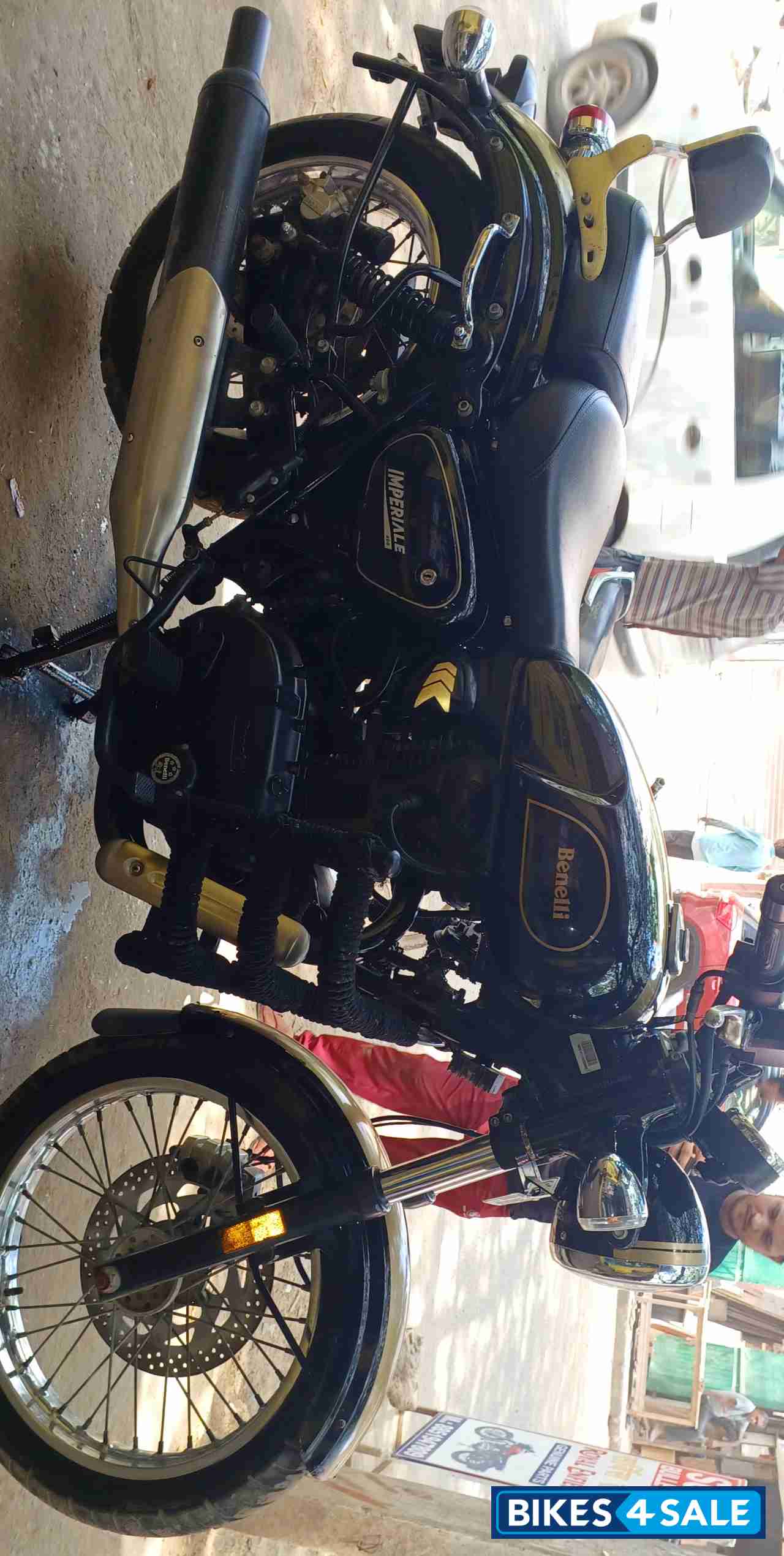 Benelli Imperiale 400 BS6