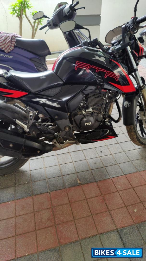 TVS Apache RTR 200 4V ABS