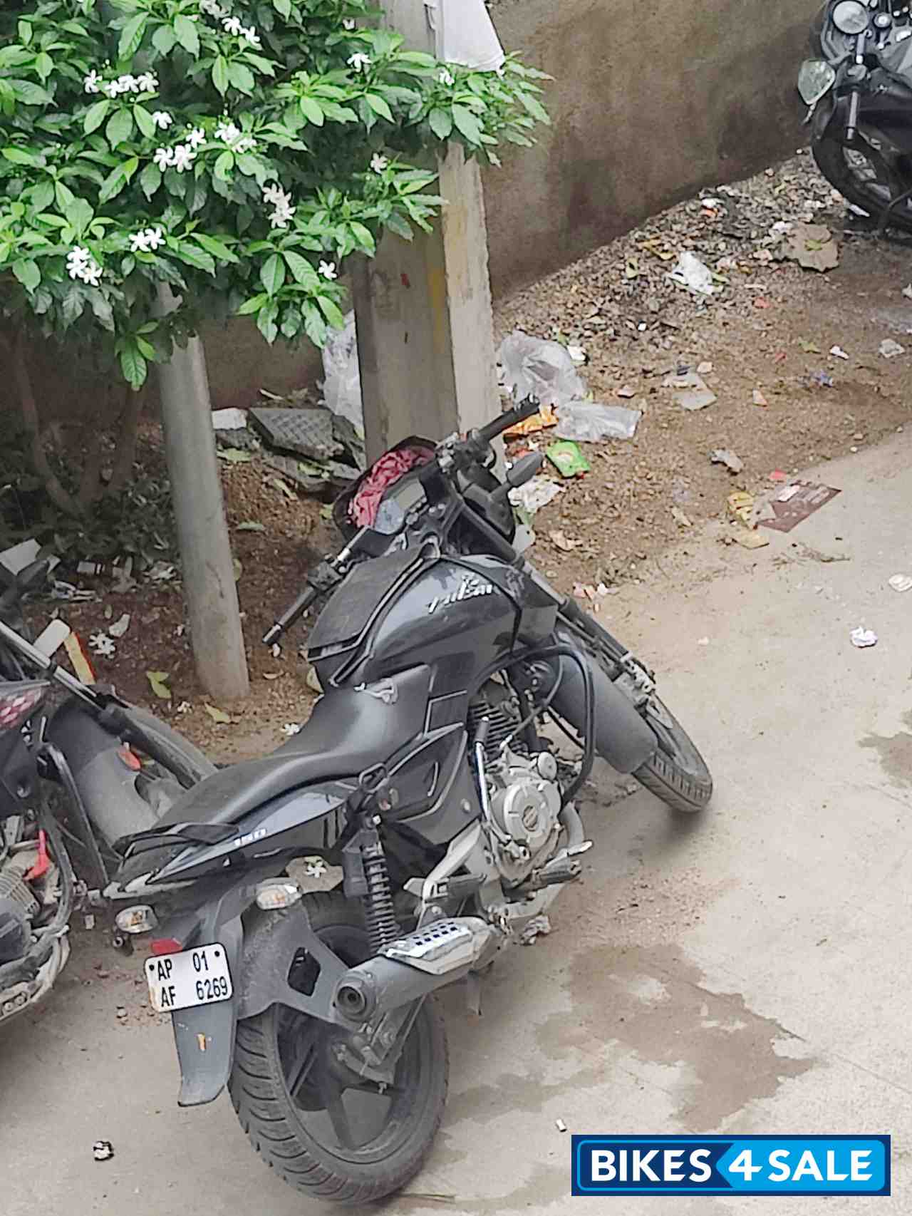 Bajaj Pulsar 150