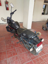 Black Bajaj Avenger Street 220