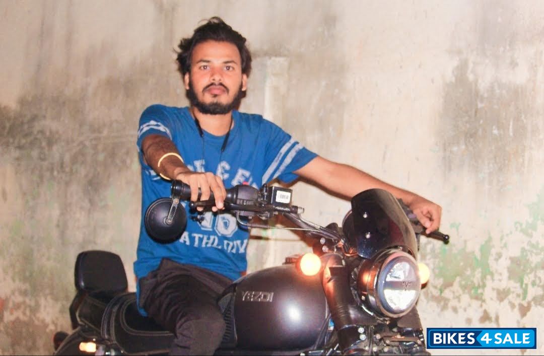 Smoke Gray Yezdi Roadster Dark