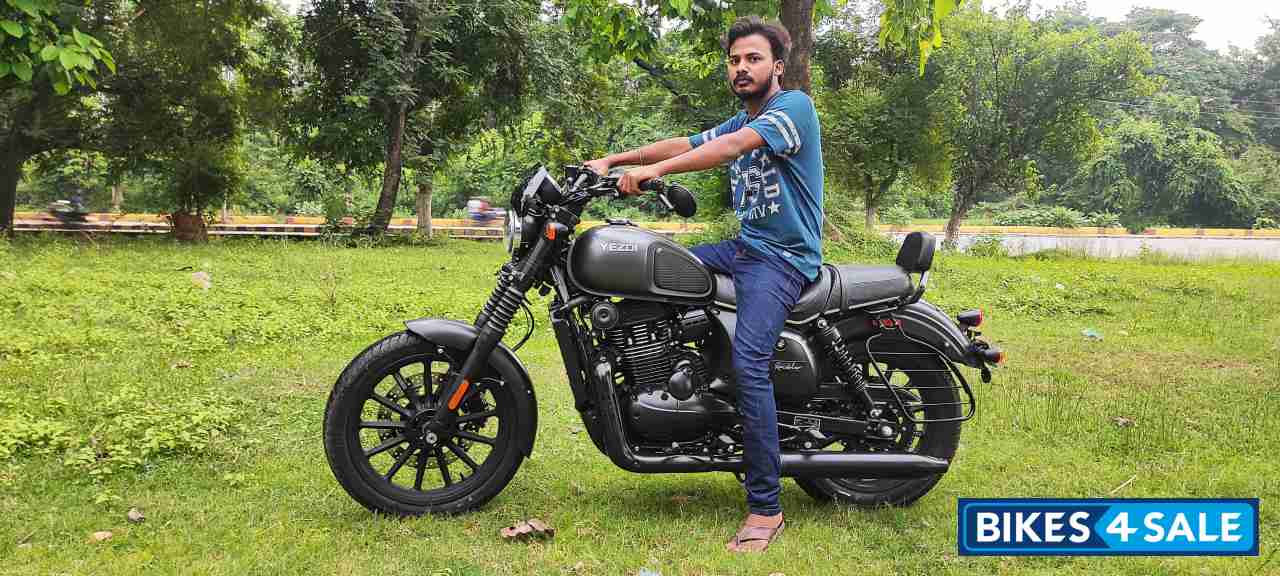 Smoke Gray Yezdi Roadster Dark