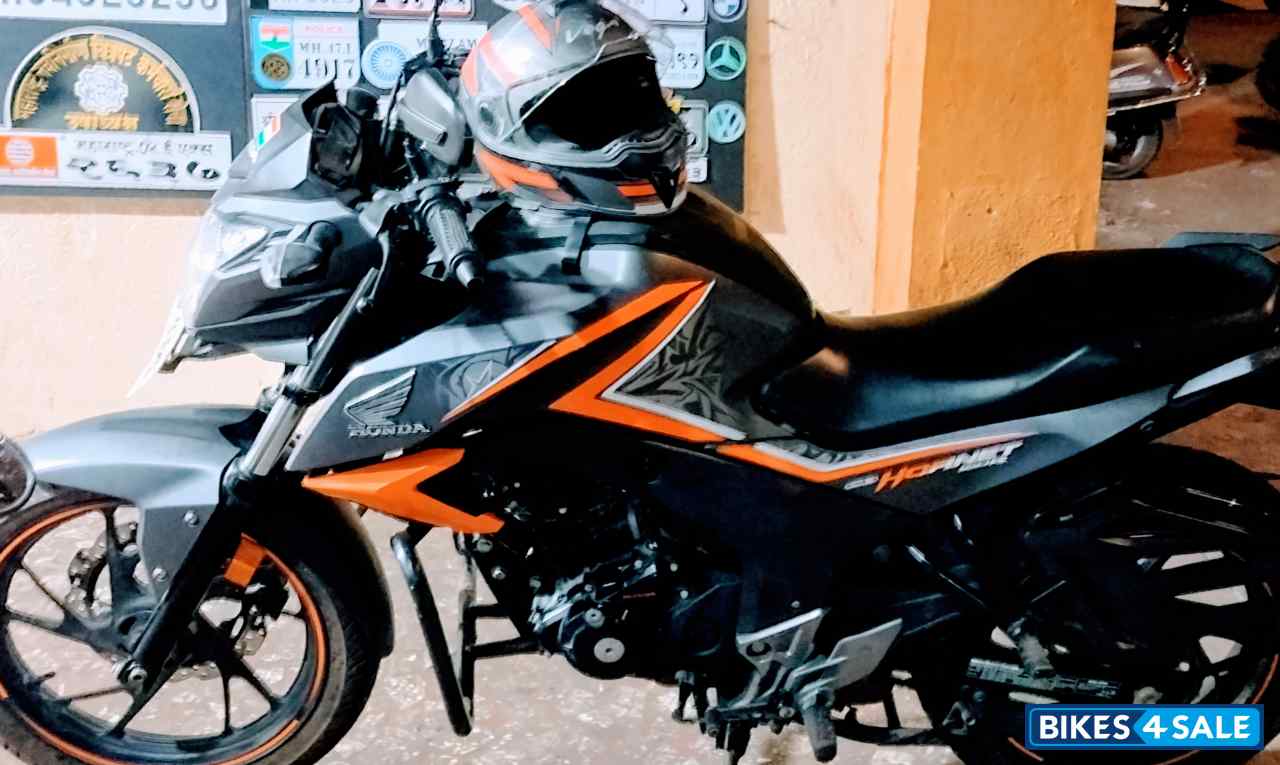 Honda CB Hornet 160R