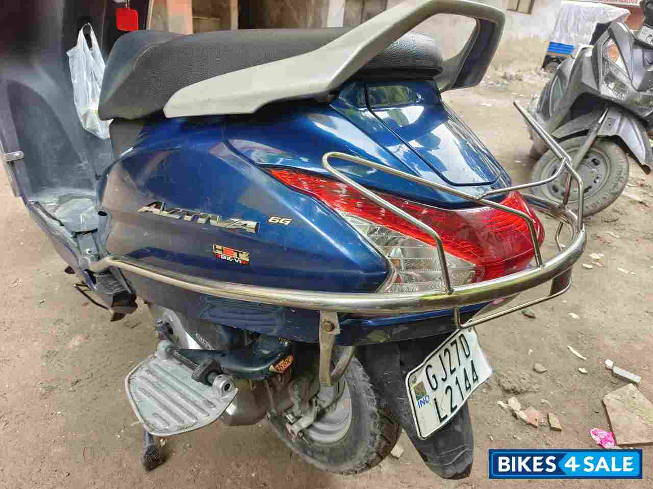 Blue Honda Activa 6G Dlx