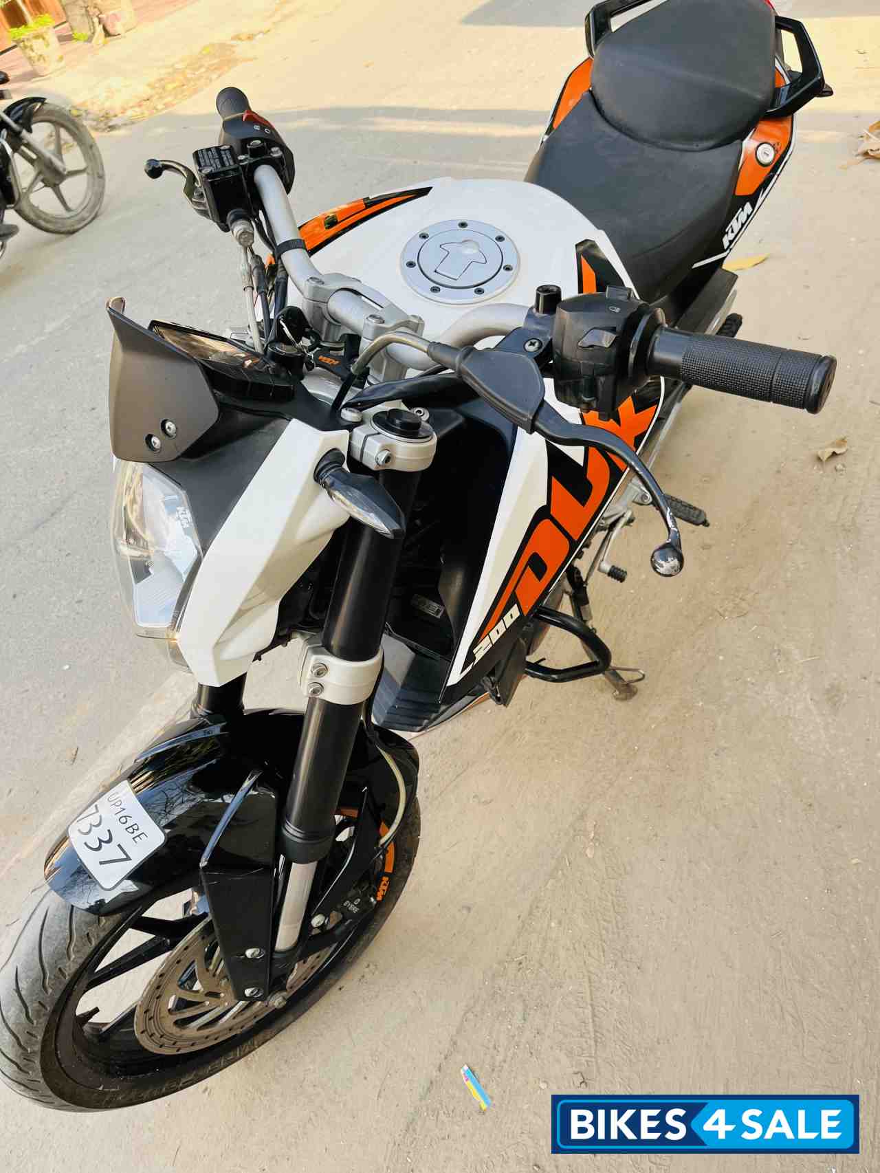 KTM Duke 200