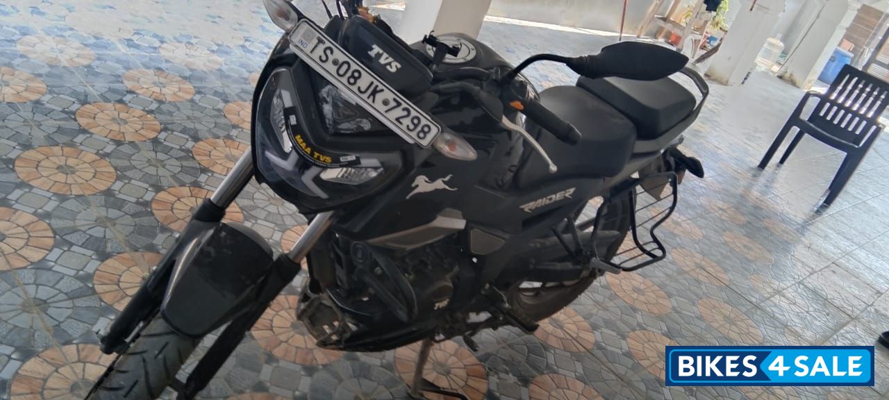TVS Raider 125