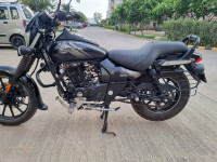 Black Bajaj Avenger Street 160 BS6