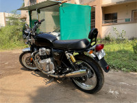 Black Royal Enfield Interceptor 650 Twin