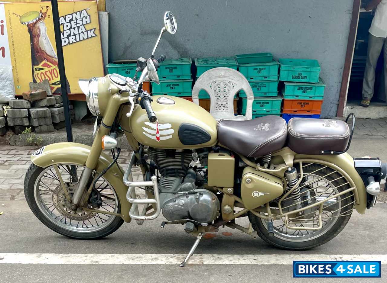 Royal Enfield Classic Desert Storm