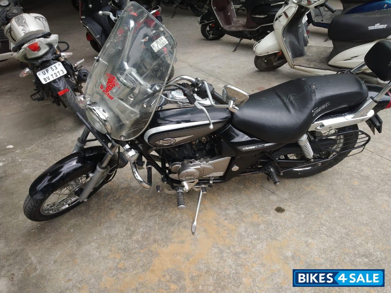 Bajaj Avenger Cruise 220