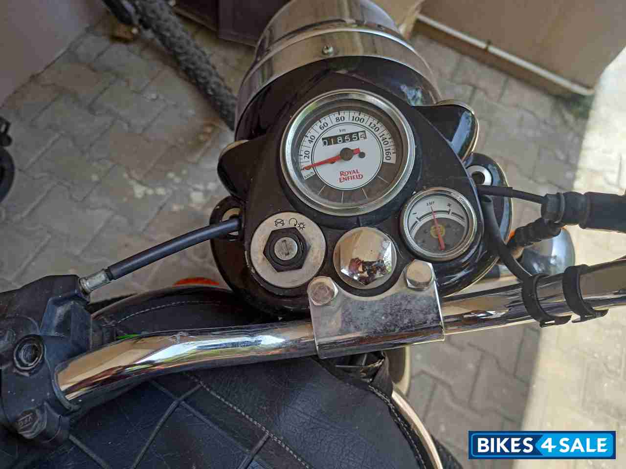 Classic Black Royal Enfield Classic 350 Classic Black Royal Enfield Classic 350