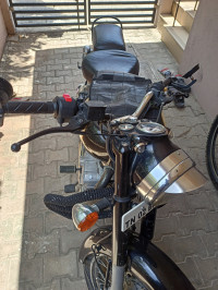 Classic Black Royal Enfield Classic 350