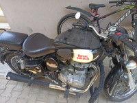 Classic Black Royal Enfield Classic 350