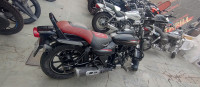 Bajaj Avenger Street 220