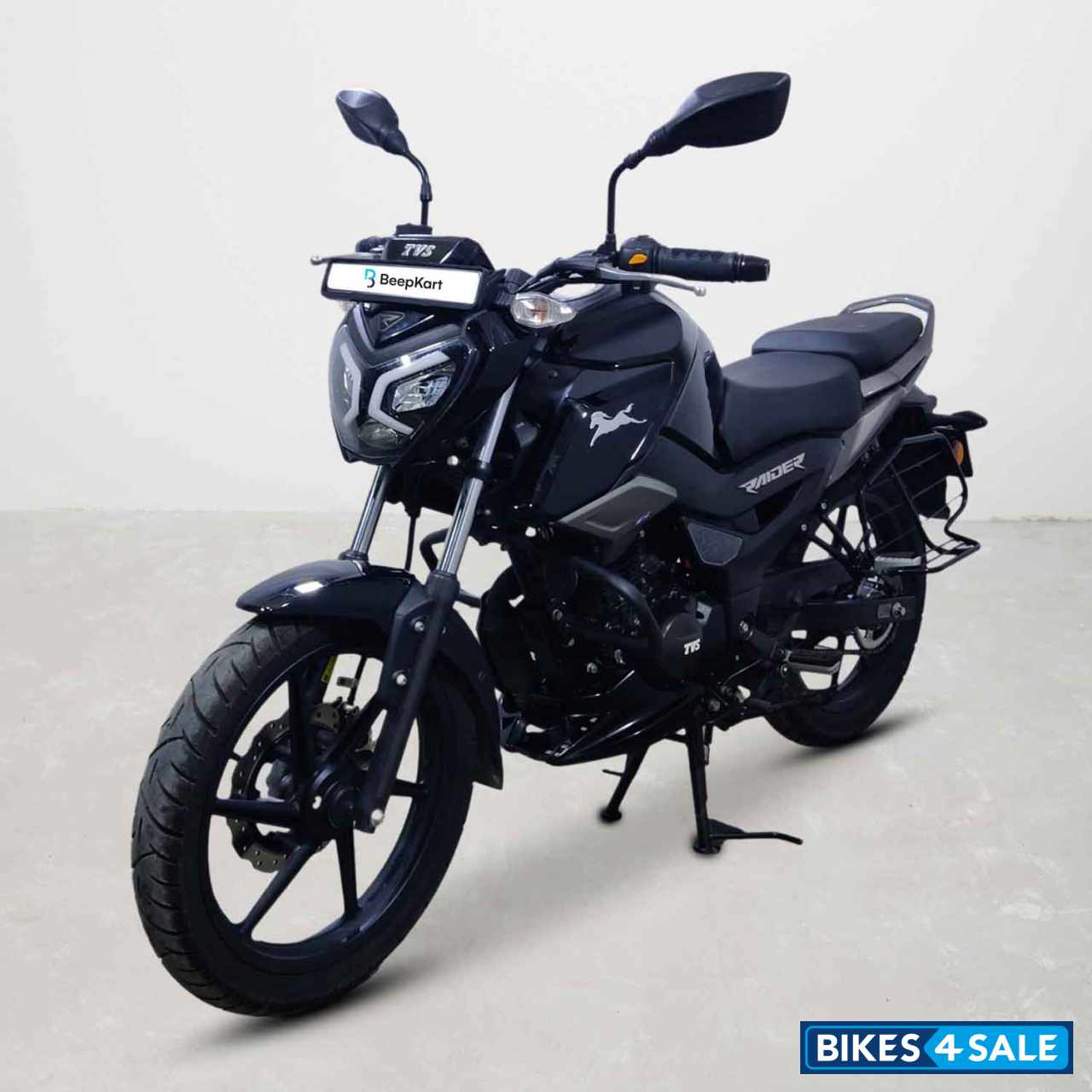TVS Raider 125