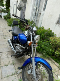 Plasma Blue Bajaj Avenger 220 DTS-i