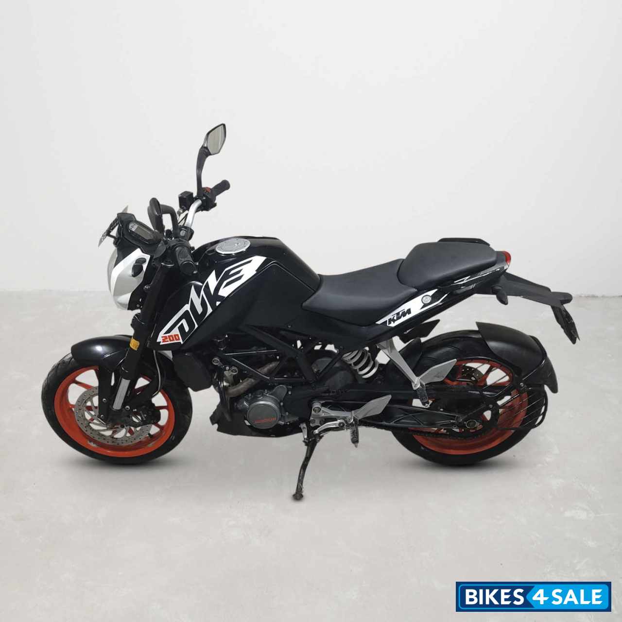 KTM Duke 200