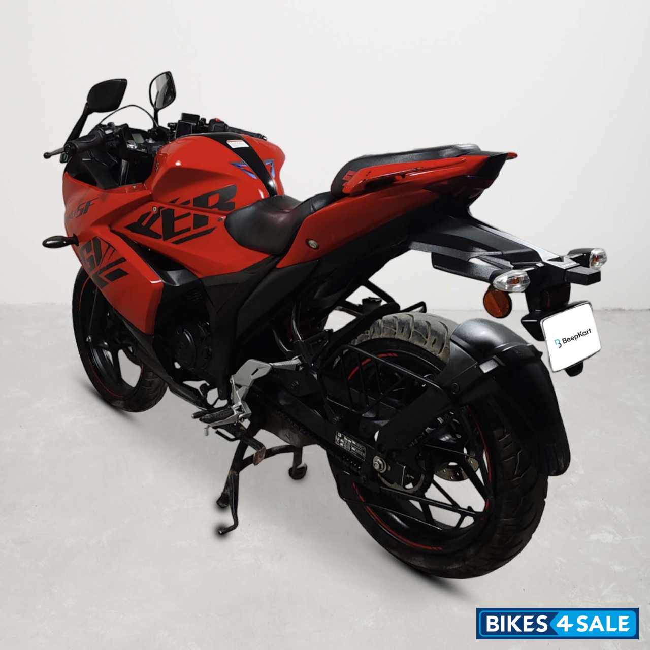 Suzuki Gixxer SF