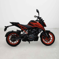KTM Duke 200